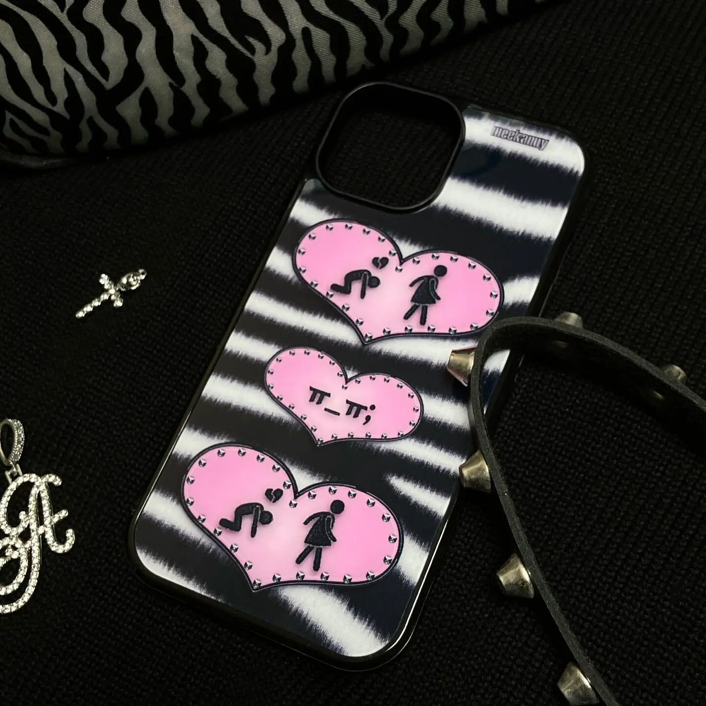 Niszowe etui na telefon w styl – Phone Cases Customized recenzja i cena