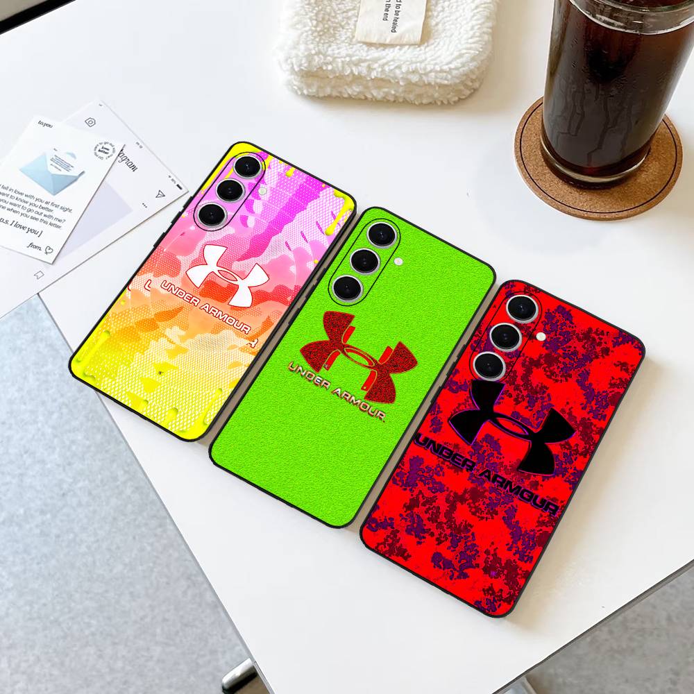 Etui na telefon z logo A-armou – Phone Cases Under $20 recenzja i cena