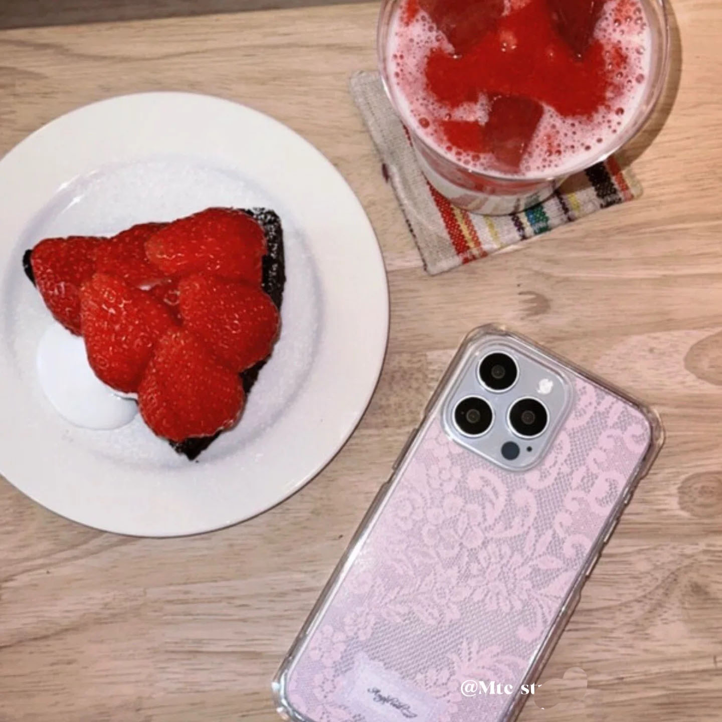 Koreańskie etui na telefon w k – Phone Cases Cool Girl recenzja i cena