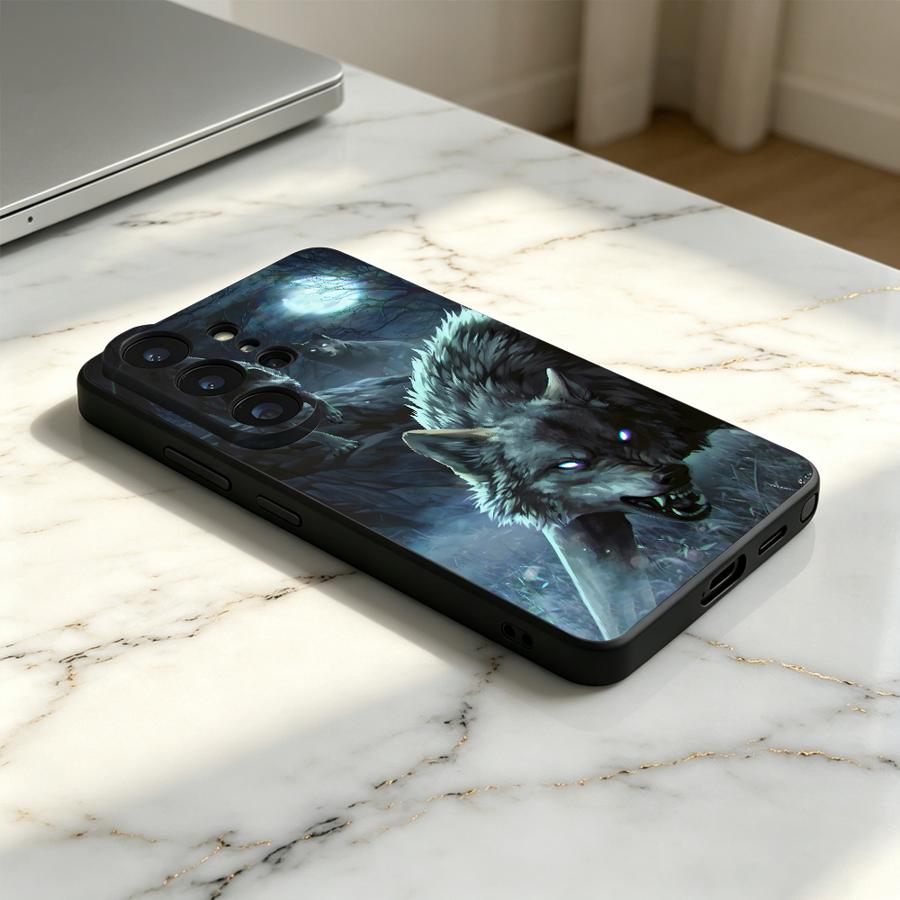 Etui Wolf Pack Under Moon do S – Phone Cases Under $20 recenzja i cena